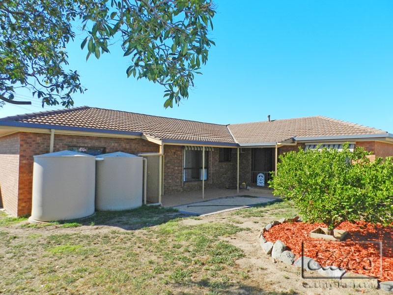 24 William Drive, Kangaroo Flat VIC 3555