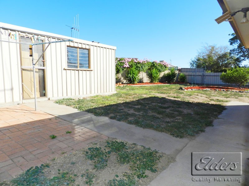 24 William Drive, Kangaroo Flat VIC 3555