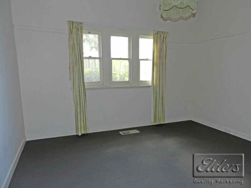 49 Russell Street, Quarry Hill VIC 3550