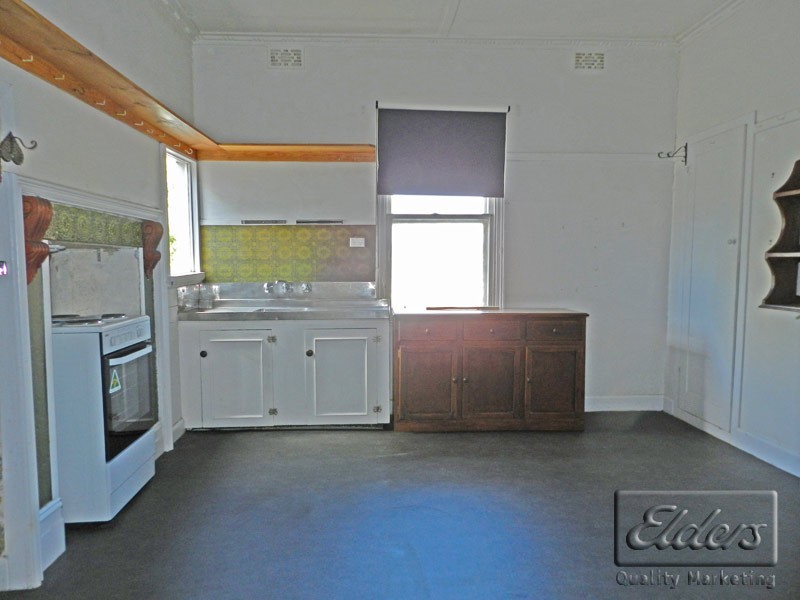 49 Russell Street, Quarry Hill VIC 3550