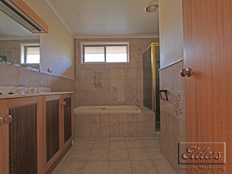 142 Turners Road, Strathfieldsaye VIC 3551