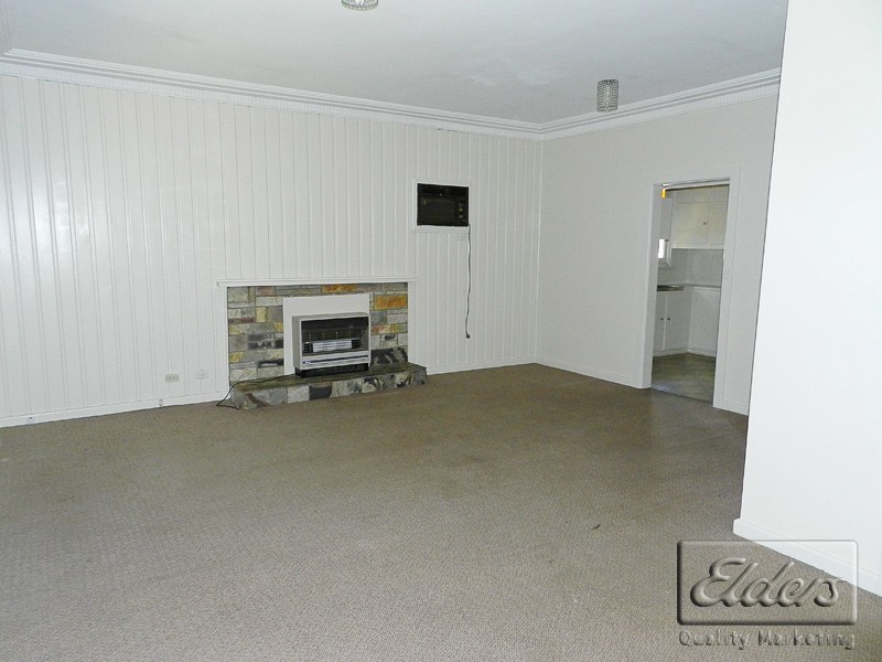 26 Derna Court, Golden Square VIC 3555