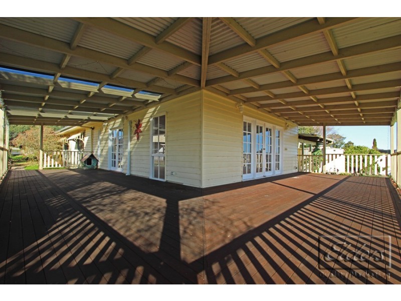 70 Reservoir Road, Harcourt VIC 3453