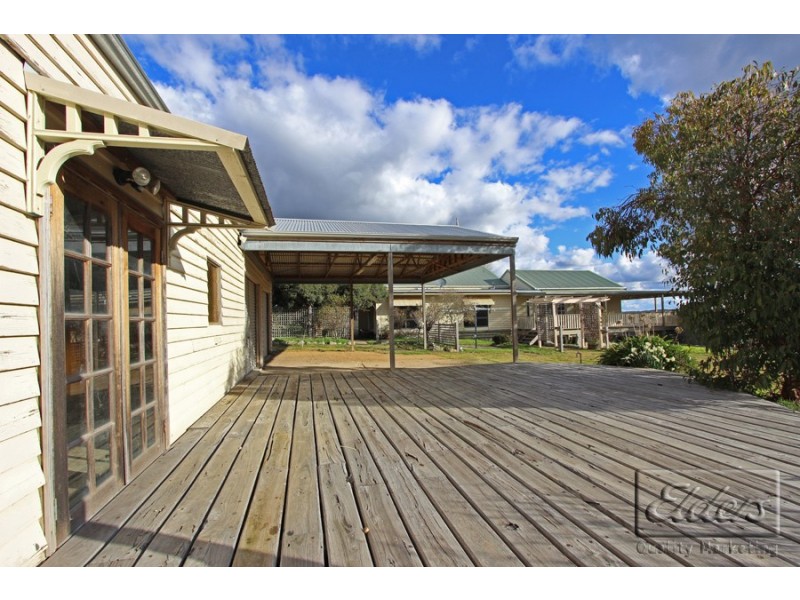 70 Reservoir Road, Harcourt VIC 3453