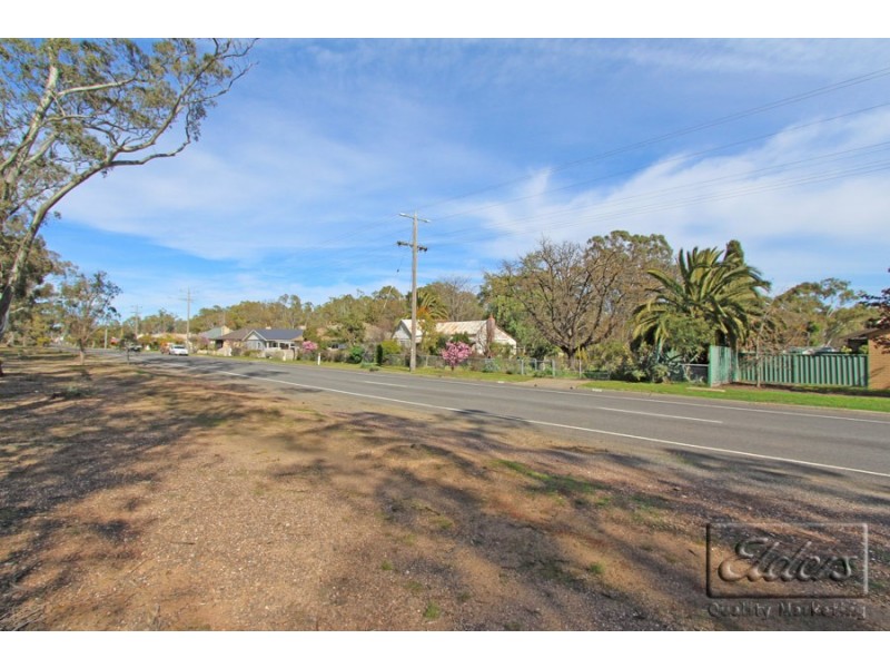316-318 High Street, Kangaroo Flat VIC 3555