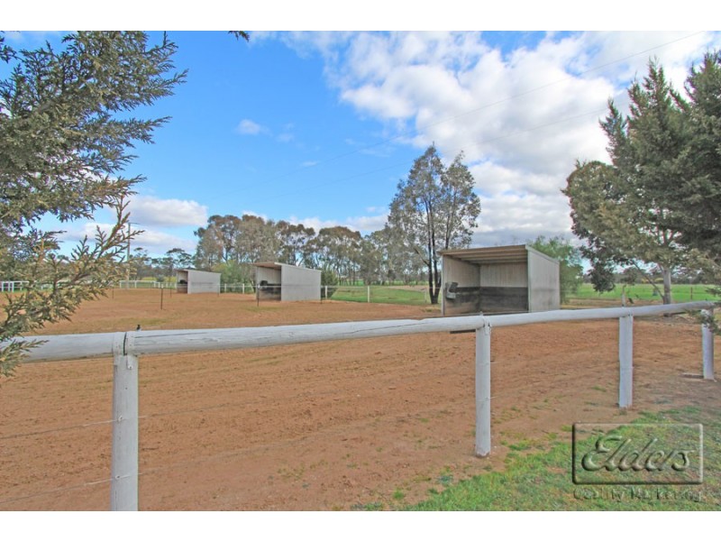 323 Old Murray Road, Huntly VIC 3551