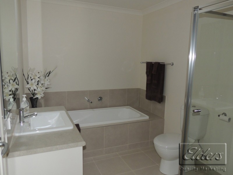 28 Highland Way, Maiden Gully VIC 3551