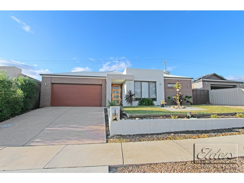 13 Marlo Court, Strathdale VIC 3550