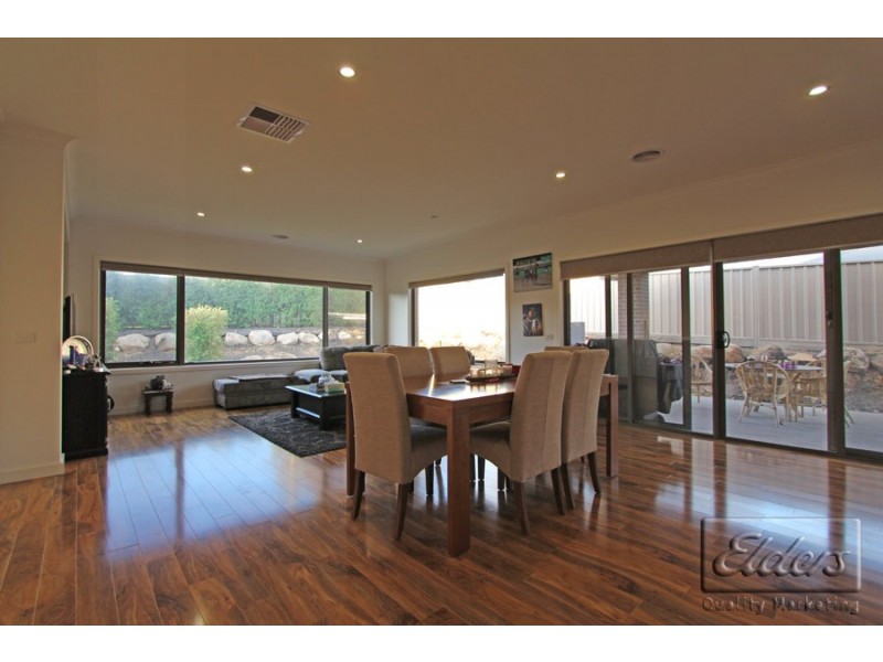 13 Marlo Court, Strathdale VIC 3550