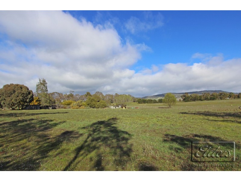 107 Smiths Lane, Sutton Grange VIC 3448