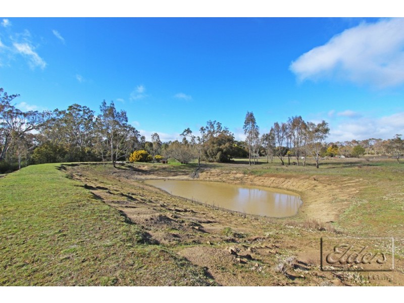 107 Smiths Lane, Sutton Grange VIC 3448