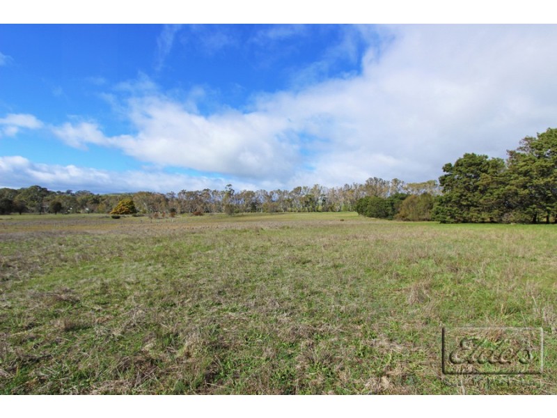 107 Smiths Lane, Sutton Grange VIC 3448