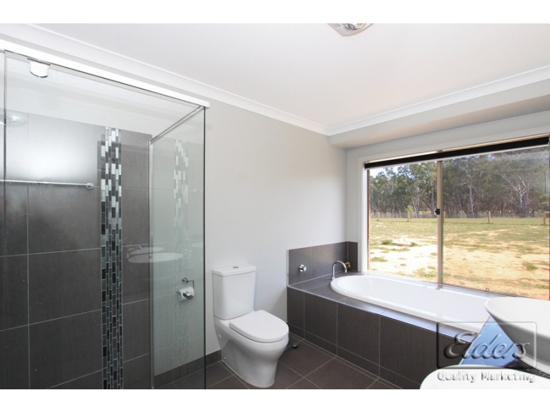 13 Northwood Court, Axedale VIC 3551