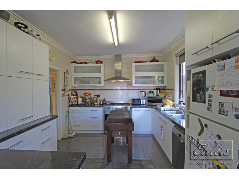 26 Harkness Street, Quarry Hill VIC 3550