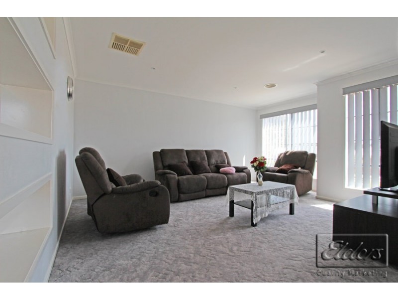 22 Julian Way, California Gully VIC 3556
