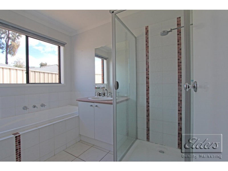 22 Julian Way, California Gully VIC 3556