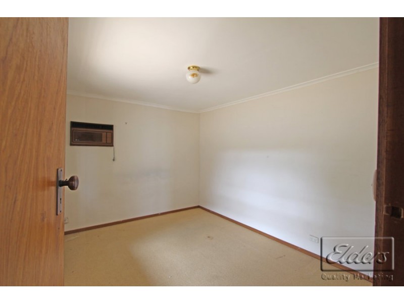 52 Powells Avenue, Strathdale VIC 3550