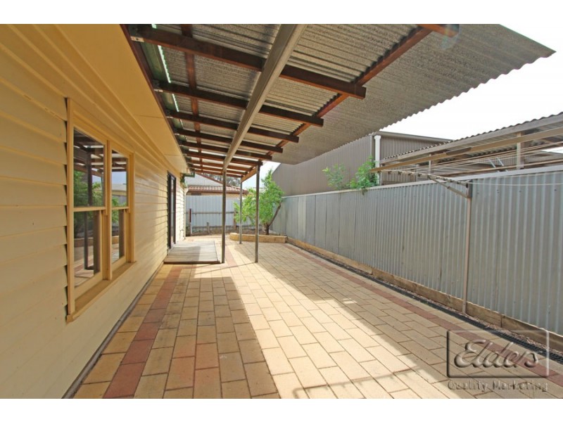 52 Powells Avenue, Strathdale VIC 3550