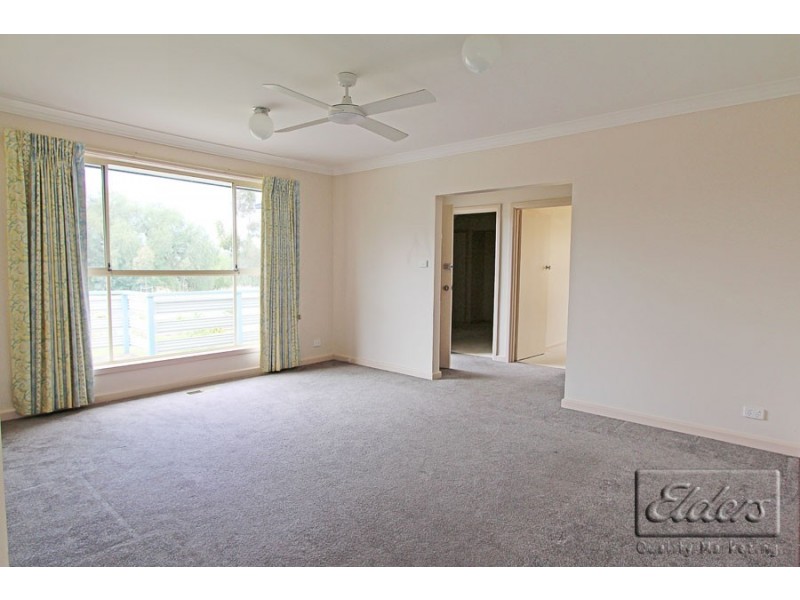 243 Eaglehawk Road, Long Gully VIC 3550