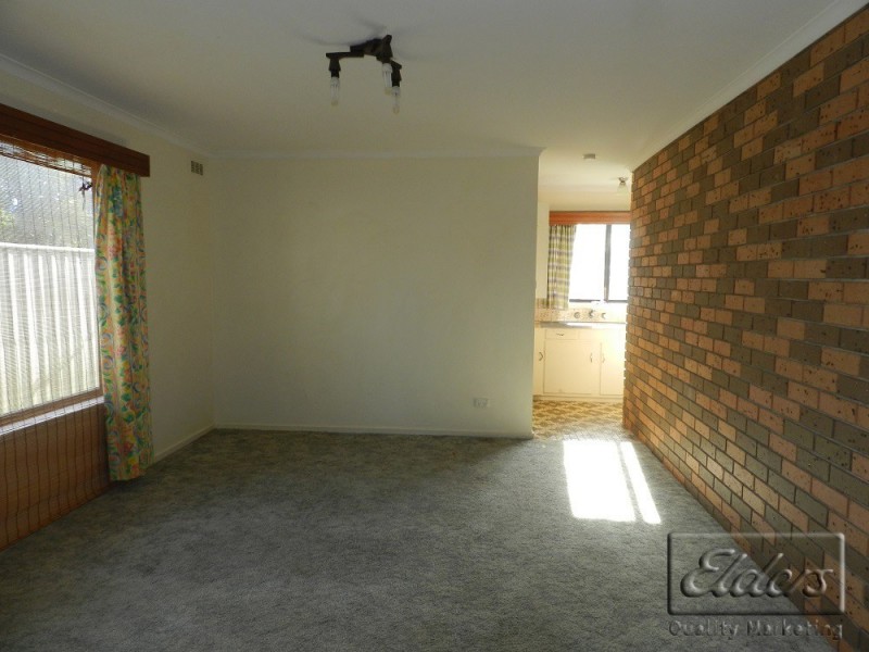 6A May Street, Kangaroo Flat VIC 3555