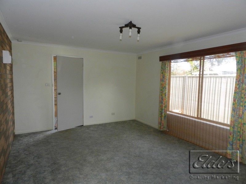 6A May Street, Kangaroo Flat VIC 3555