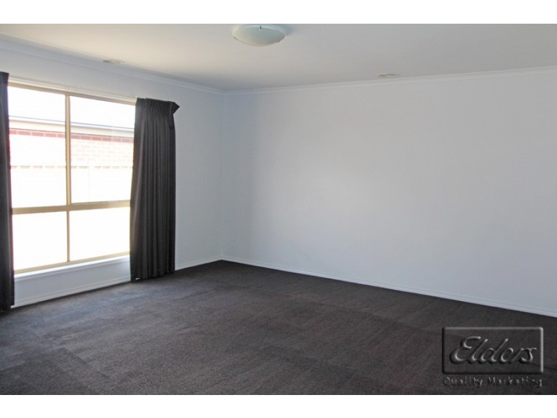 18 Sovereign Court, Kangaroo Flat VIC 3555