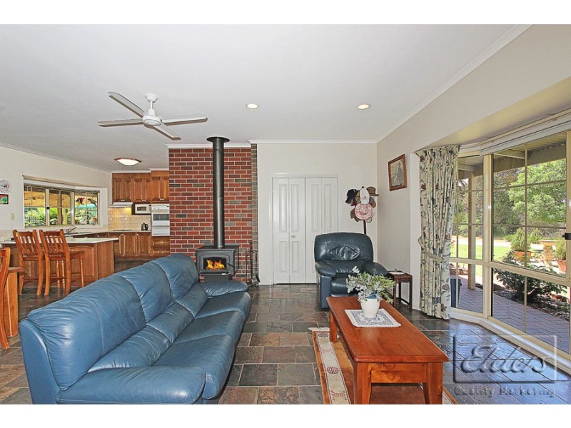 51 Murphy Lane, Longlea VIC 3551