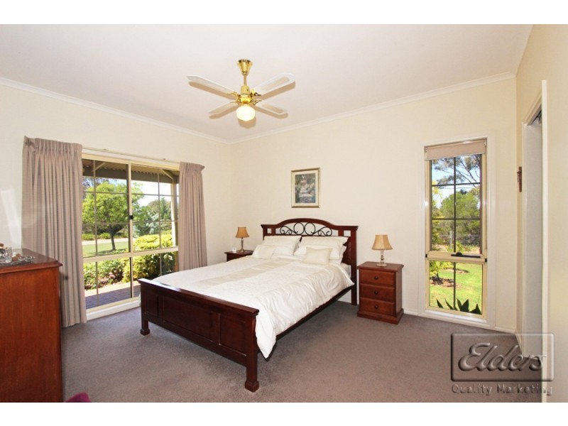 51 Murphy Lane, Longlea VIC 3551