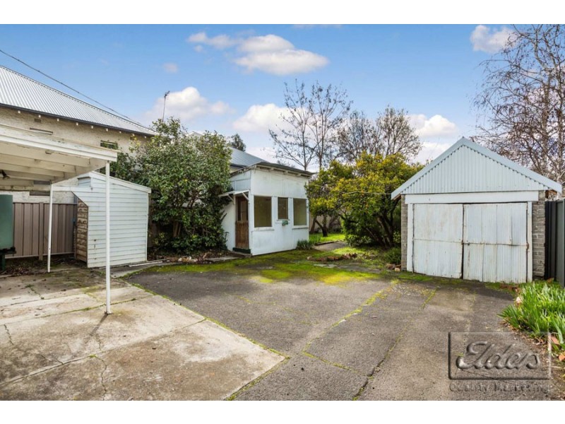 74 Thistle Street, Bendigo VIC 3550