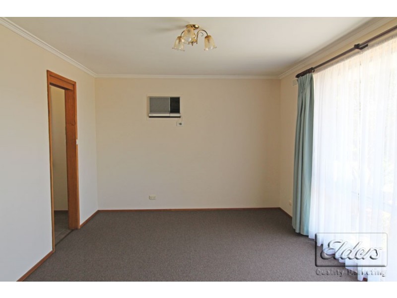 266 Mackenzie Street West, Kangaroo Flat VIC 3555