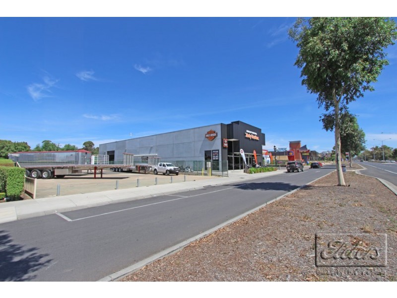 229 High Street, Kangaroo Flat VIC 3555