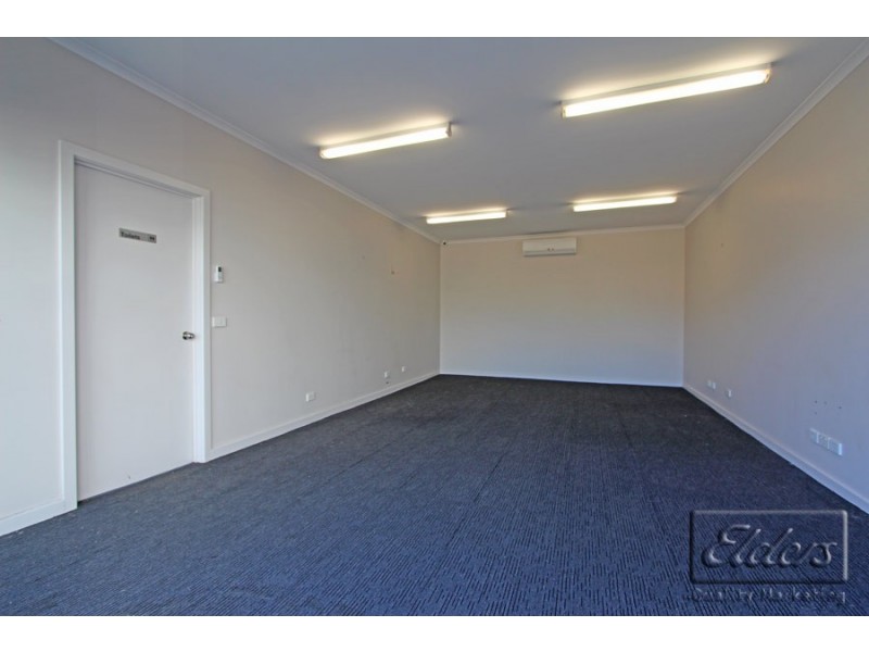 229 High Street, Kangaroo Flat VIC 3555