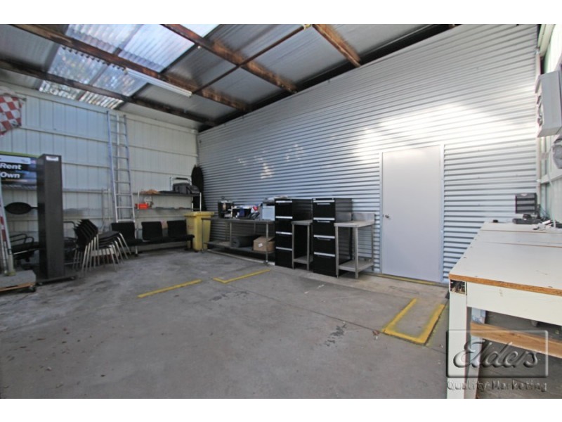 229 High Street, Kangaroo Flat VIC 3555