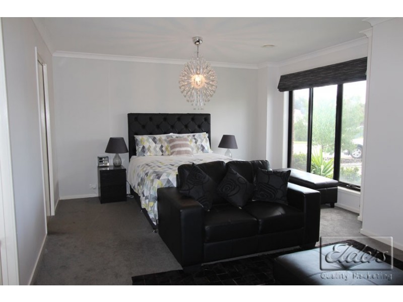 13 Duncan Court, Junortoun VIC 3551