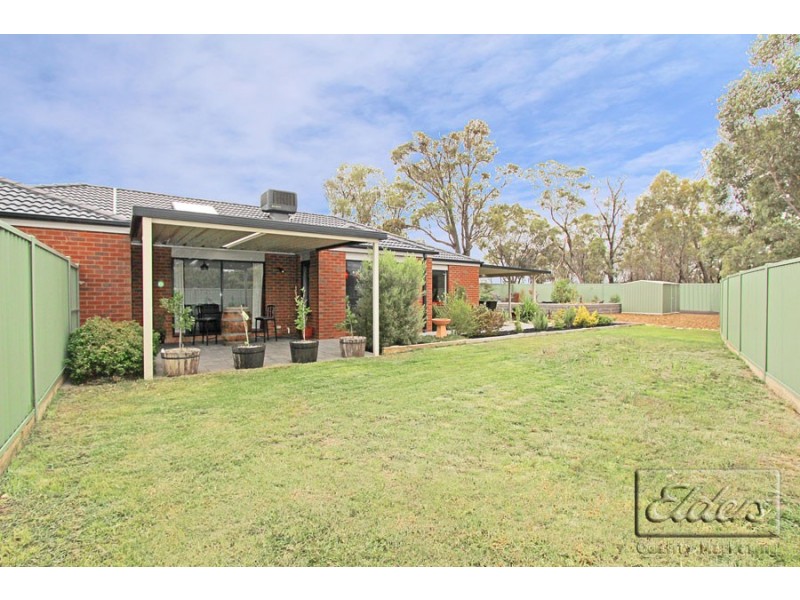 13 Duncan Court, Junortoun VIC 3551