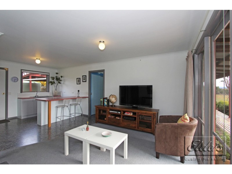 551 Axe Creek Road, Axe Creek VIC 3551