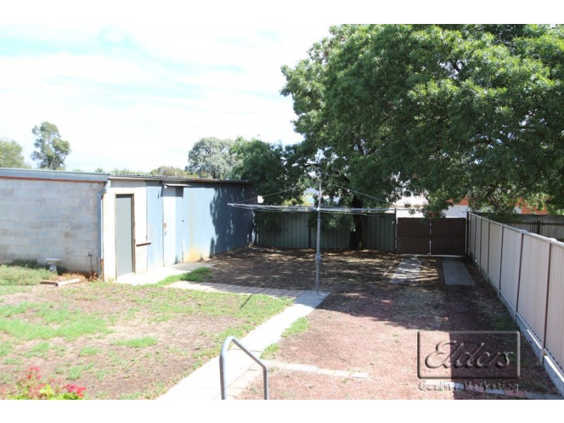 19 Churchill Avenue, Flora Hill VIC 3550