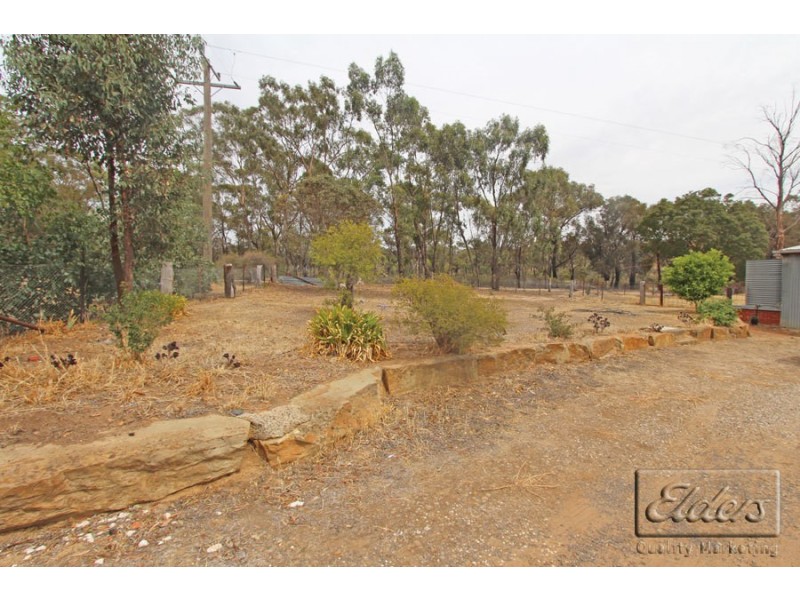 3 Noble Street, Golden Gully VIC 3555