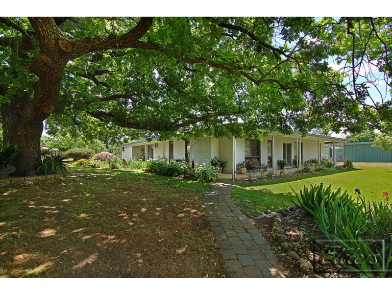 383 Sedgwick Road, Sedgwick VIC 3551