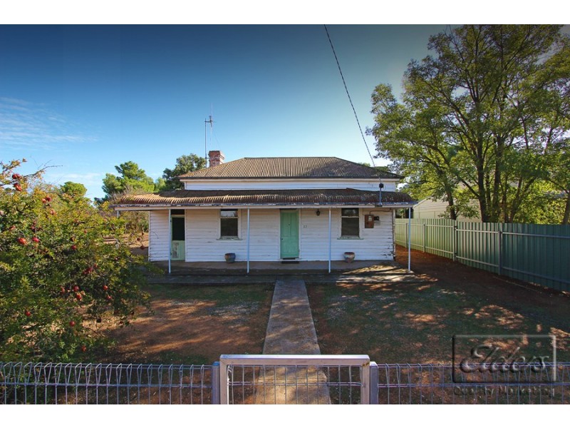 37 Glossop Street, Mitiamo VIC 3573