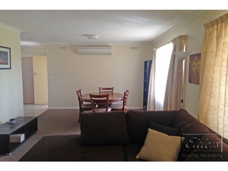 2 Kilwinning Street, Quarry Hill VIC 3550