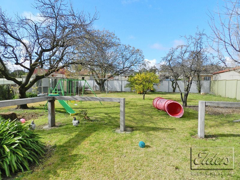 46 Raglan Street, White Hills VIC 3550