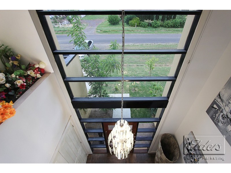 33 Elizabeth Street, Campbells Creek VIC 3451