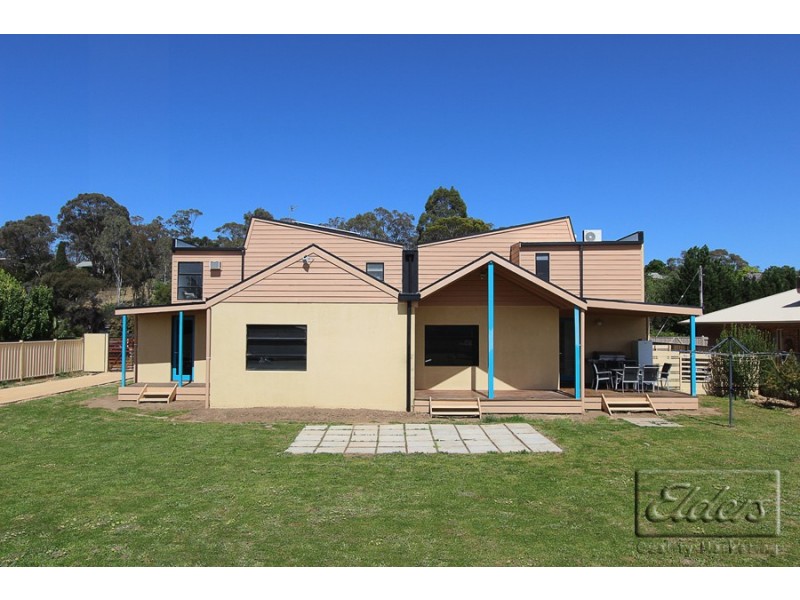 33 Elizabeth Street, Campbells Creek VIC 3451