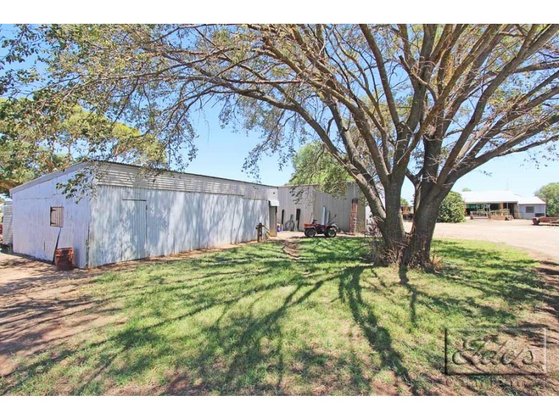 11 Rodgers Road, Dingee VIC 3571