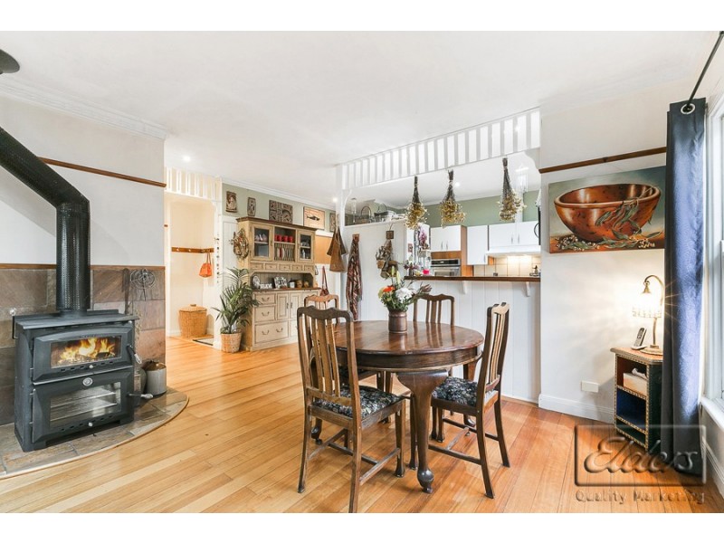 16 Broadway, Lockwood South VIC 3551