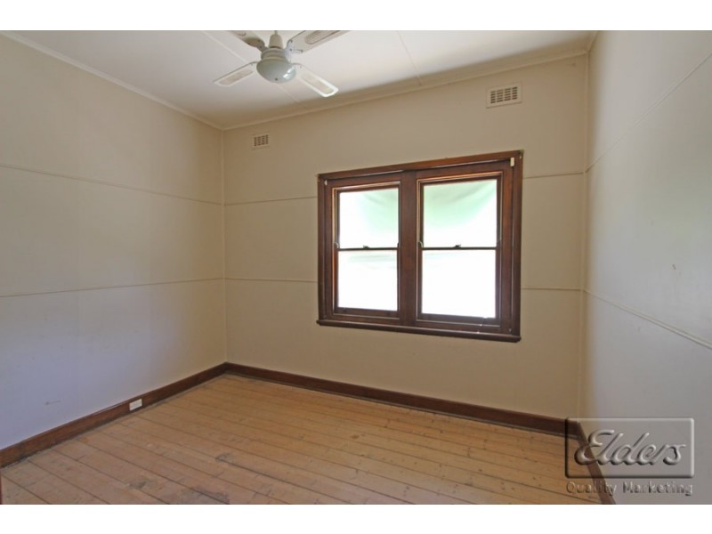 16A Royal Avenue, Kennington VIC 3550