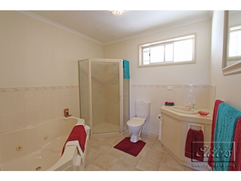 9 Jacob Street, North Bendigo VIC 3550