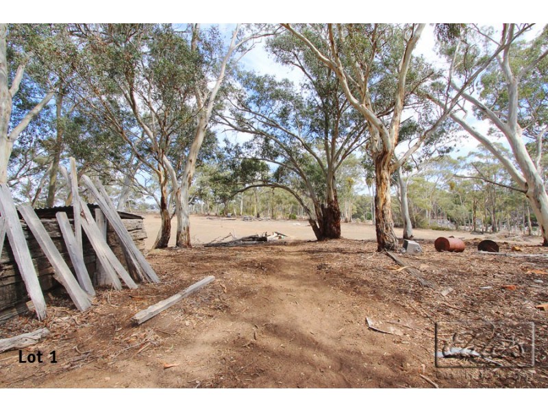 0 Cemetery Road and Fords Road, Campbells Creek VIC 3451