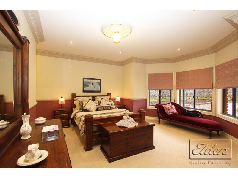 201 Taylors Lane, Strathfieldsaye VIC 3551